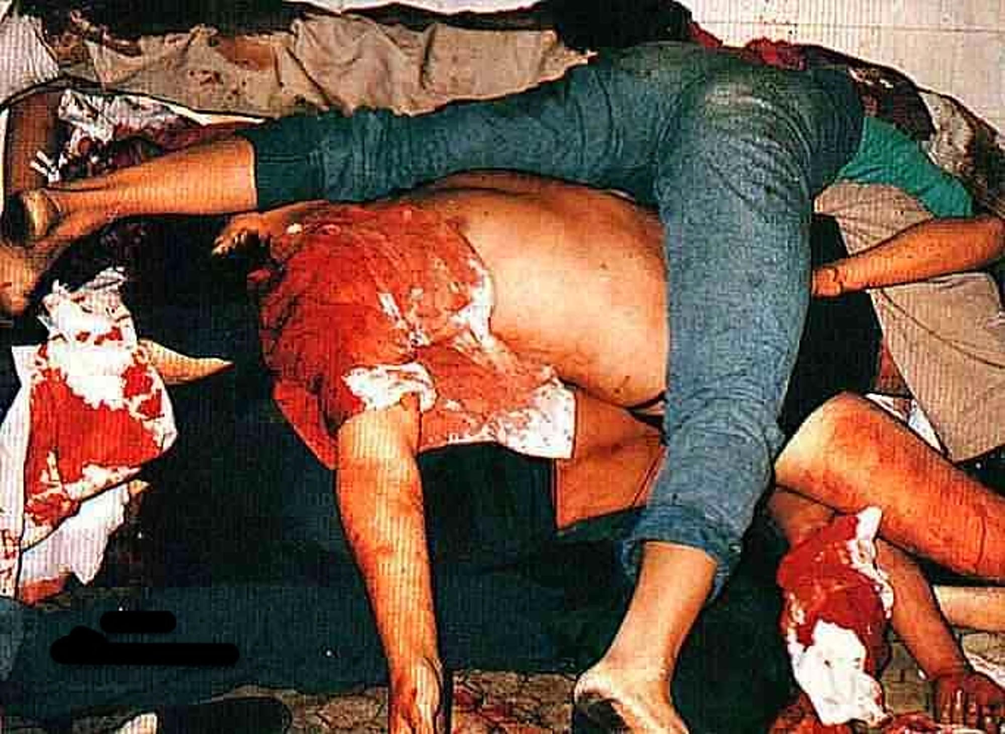 解放軍血腥屠殺清場