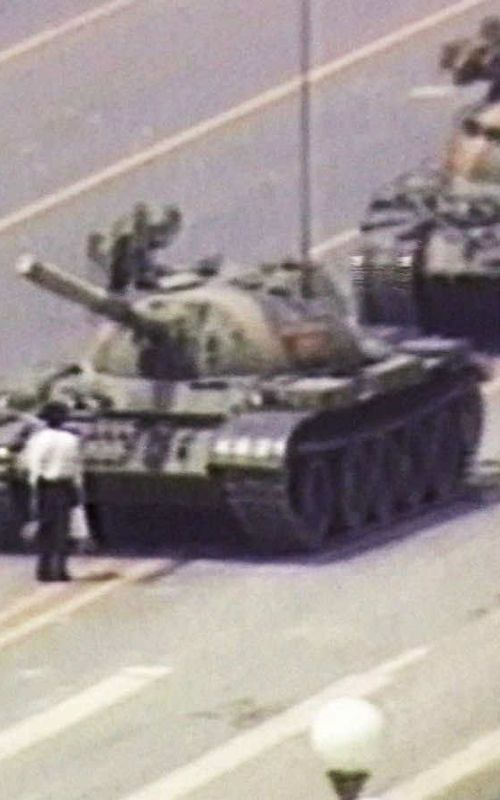 Nos dijeron que fueron 200. El telegrama británico de 1989 acaba de revelar la verdadera carnicería: 10.000 civiles y órdenes militares de no dejar ni rastro en las alcantarillas. Tienes el expediente 'SECRET' original de 3 páginas y el anexo de inteligencia confidencial esperándote ahora mismo en el Búnker (enlace en mi perfil). ¿Te vas a seguir creyendo la verdad oficial? #tiananmen #documentosdesclasificados #misterio #cronicasecreta #archivossecretos
